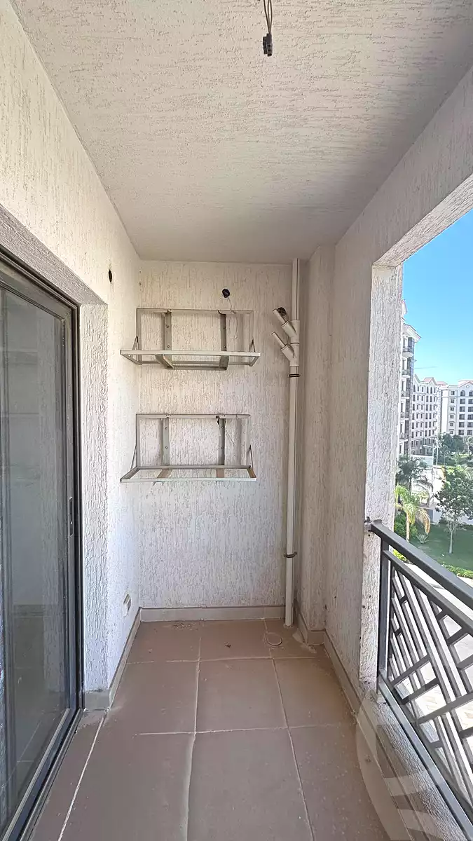 https://aqarmap.com.eg/ar/listing/7331578-for-rent-cairo-new-administrative-capital-r7-celia-mntq-l-mrt-1