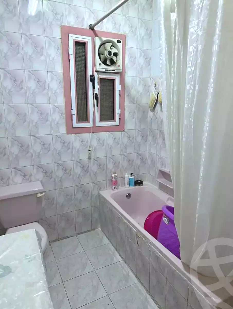 https://aqarmap.com.eg/ar/listing/7331641-for-sale-alexandria-moharram-bey