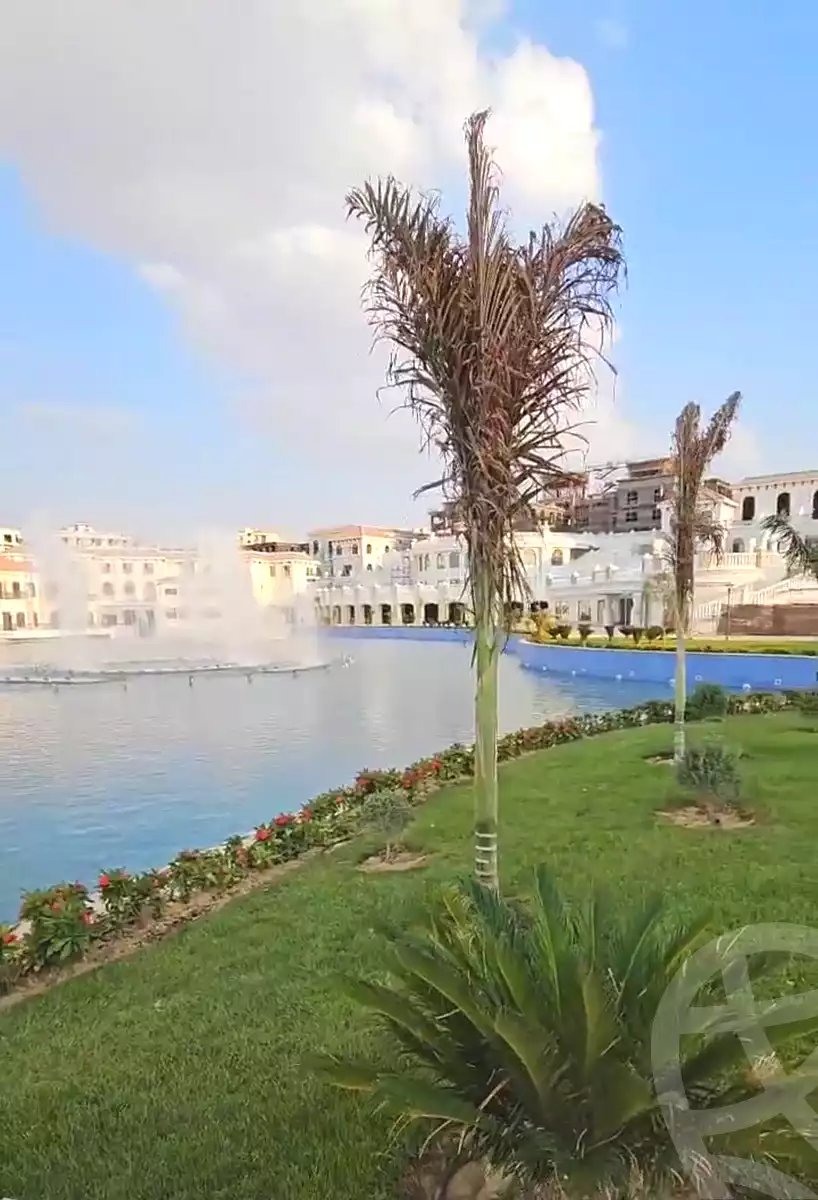 https://aqarmap.com.eg/en/listing/7331642-for-sale-cairo-new-administrative-capital-r7-celia-mntq-l-mrt-1