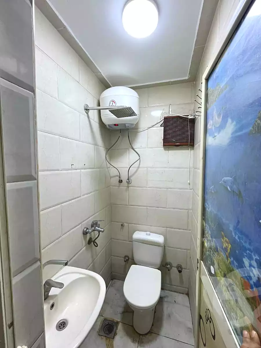 https://aqarmap.com.eg/ar/listing/7331970-for-rent-cairo-6th-of-october-el-ahyaa-neighborhood-1st-al-maahad