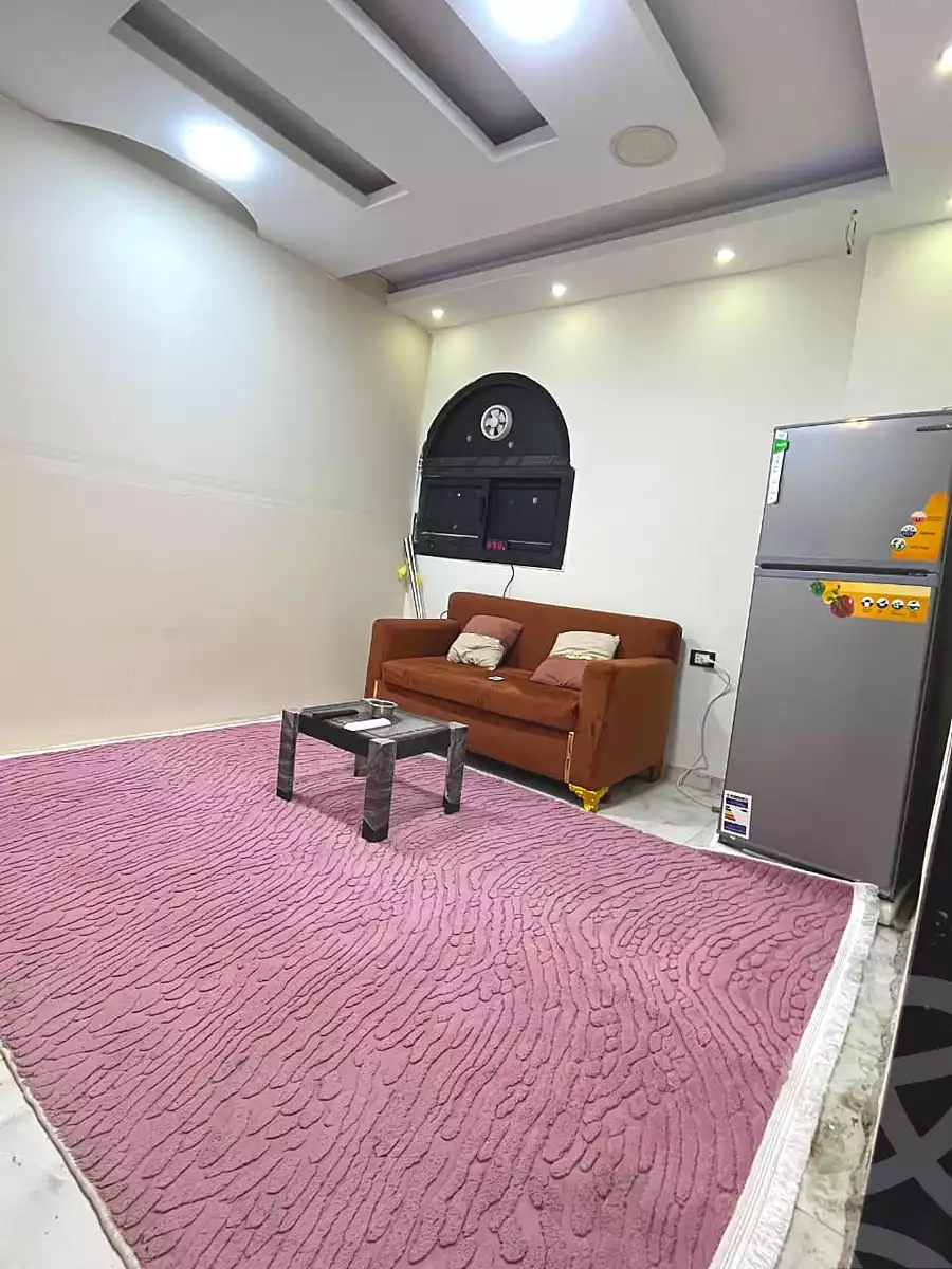 https://aqarmap.com.eg/ar/listing/7331970-for-rent-cairo-6th-of-october-el-ahyaa-neighborhood-1st-al-maahad