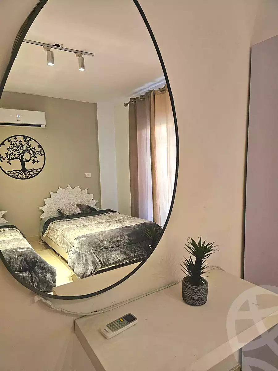 https://aqarmap.com.eg/en/listing/7332018-for-rent-cairo-new-cairo-lrhb-city-phase-1-ahmed-rami-st