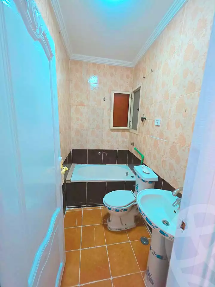 https://aqarmap.com.eg/ar/listing/7332026-for-sale-alexandria-al-agamy-shataa-el-nakheel