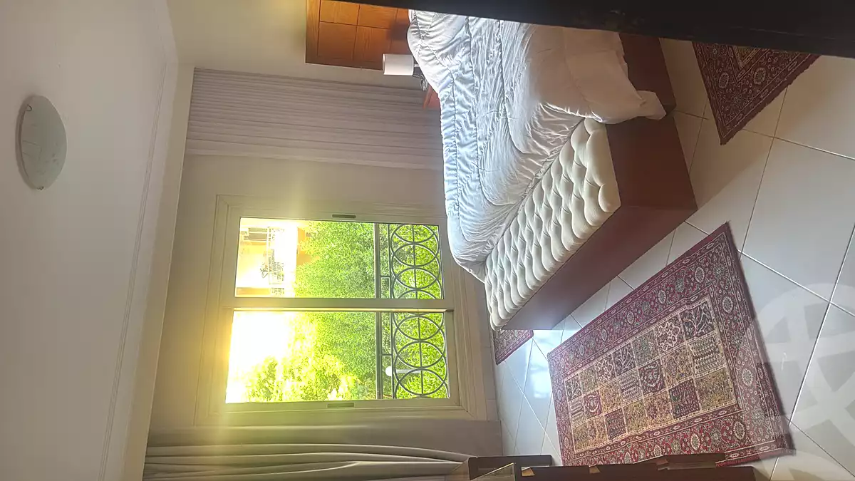 https://aqarmap.com.eg/ar/listing/7332147-for-sale-cairo-el-sheikh-zayed-city-compounds-el-khamayel