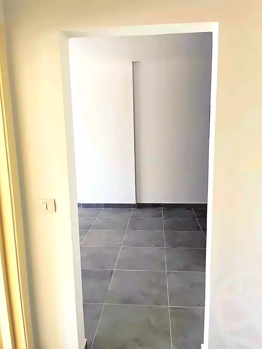 https://aqarmap.com.eg/en/listing/7332067-for-rent-cairo-new-administrative-capital-r7-celia-mntq-l-mrt-1