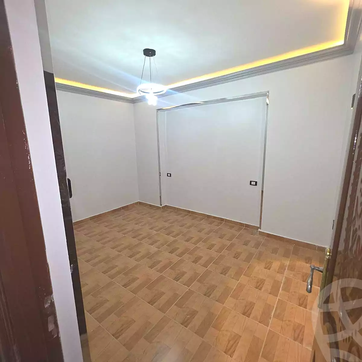 https://aqarmap.com.eg/ar/listing/7332196-for-sale-cairo-ain-shams