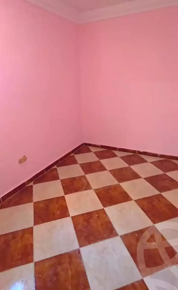 https://aqarmap.com.eg/ar/listing/7332450-for-sale-alexandria-new-miami-eskot