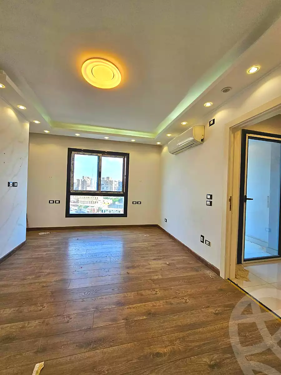 https://aqarmap.com.eg/ar/listing/7332532-for-rent-cairo-el-maadi-compounds-rayhanah-plaza