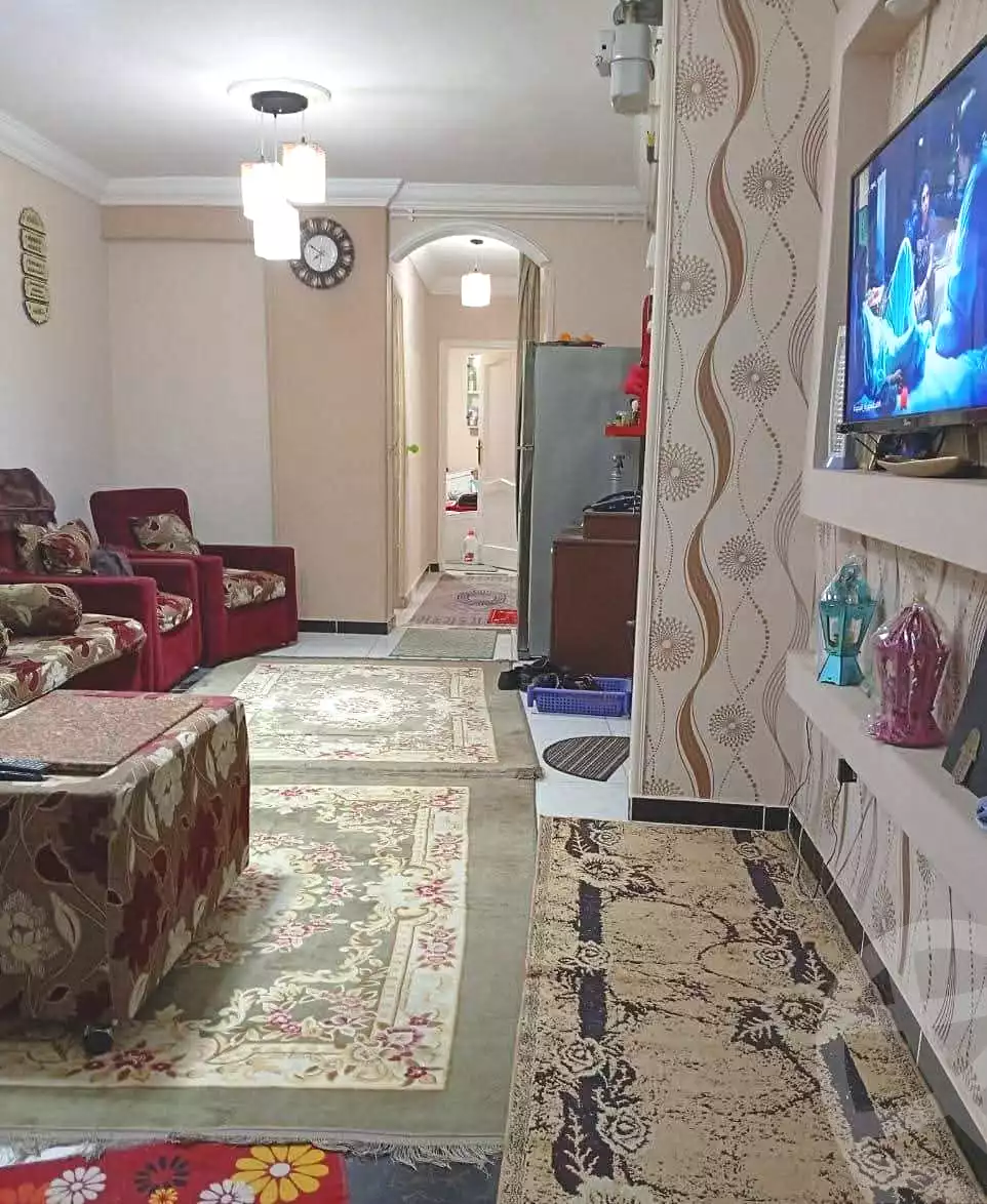 https://aqarmap.com.eg/ar/listing/7332667-for-sale-alexandria-sydy-bshr-shr-mlk-hfny