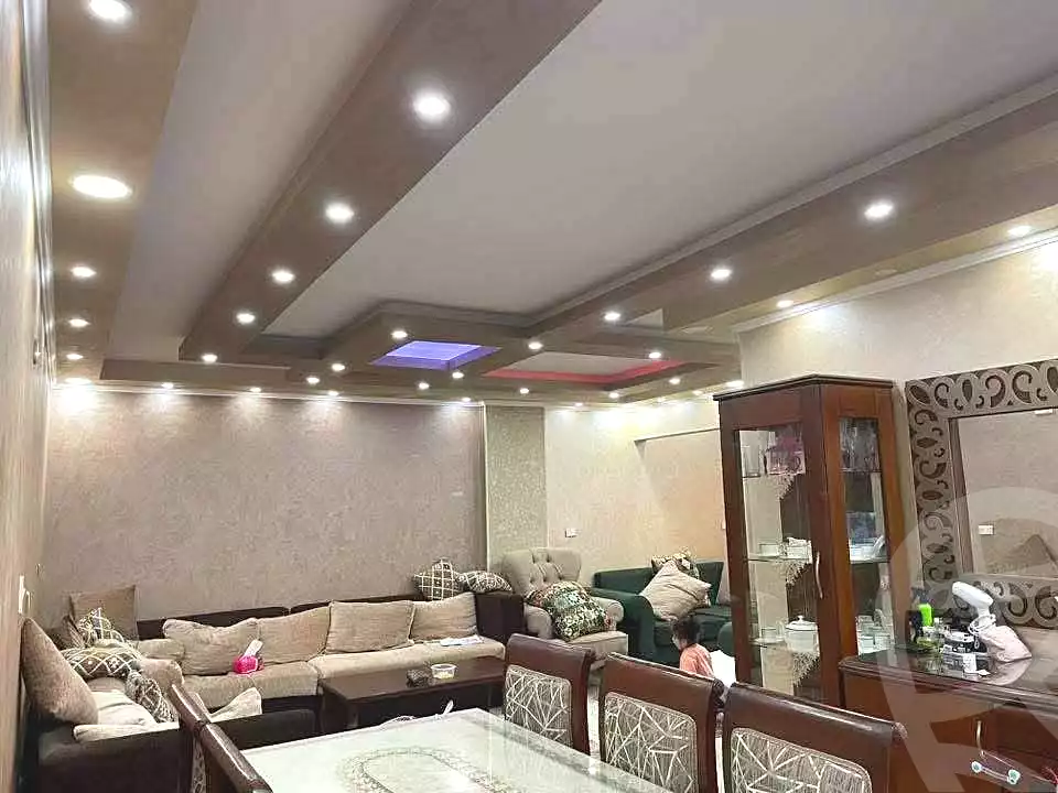 https://aqarmap.com.eg/en/listing/7332718-for-sale-cairo-helwan-mahmoud-zaki-st
