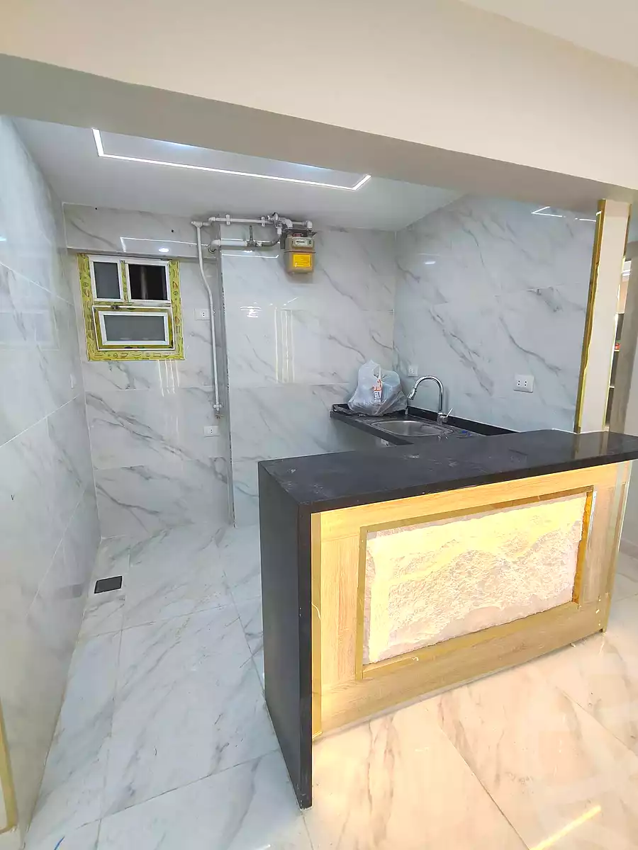 https://aqarmap.com.eg/ar/listing/7332912-for-sale-alexandria-sydy-bshr-sydy-bshr-bhry