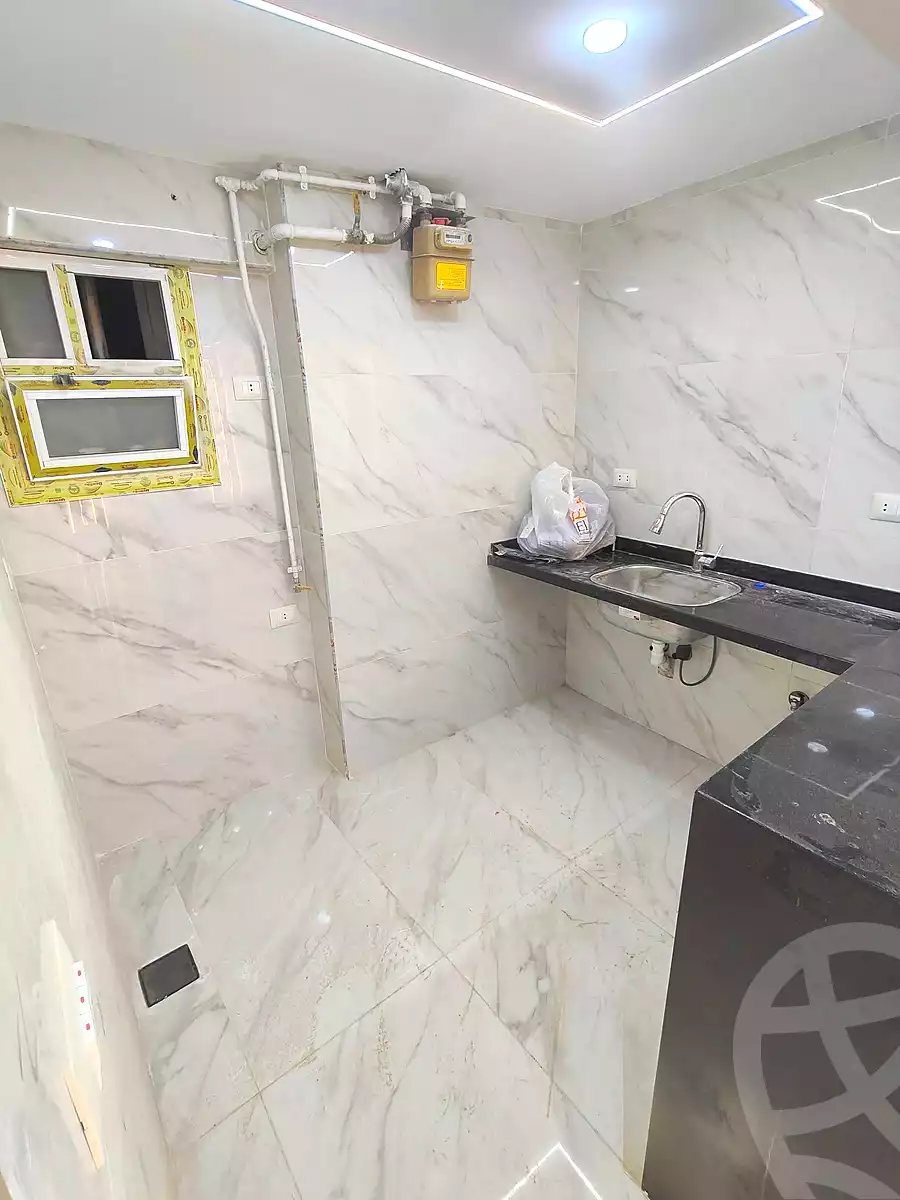 https://aqarmap.com.eg/ar/listing/7332912-for-sale-alexandria-sydy-bshr-sydy-bshr-bhry