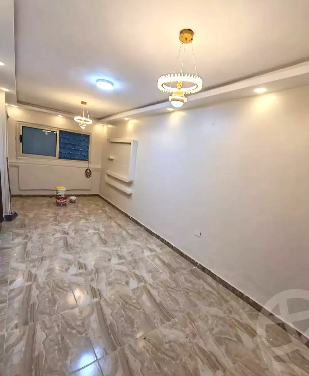 https://aqarmap.com.eg/en/listing/7332933-for-sale-alexandria-al-agamy-el-hanouvel-yathreb-st