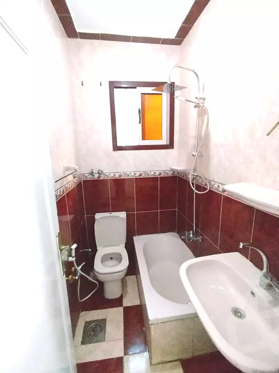 https://aqarmap.com.eg/ar/listing/7332946-for-sale-alexandria-lsywf-el-falki