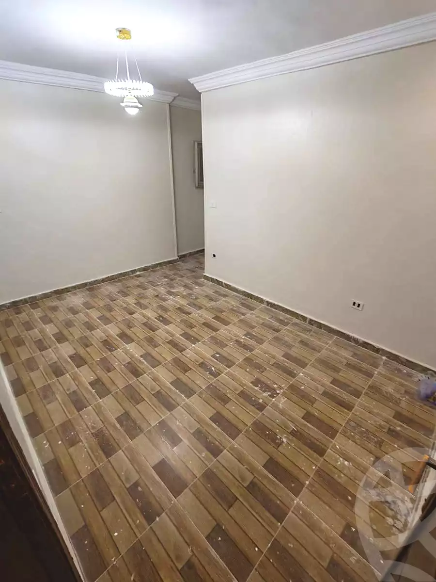 https://aqarmap.com.eg/en/listing/7333007-for-sale-alexandria-al-agamy-el-hanouvel-yathreb-st
