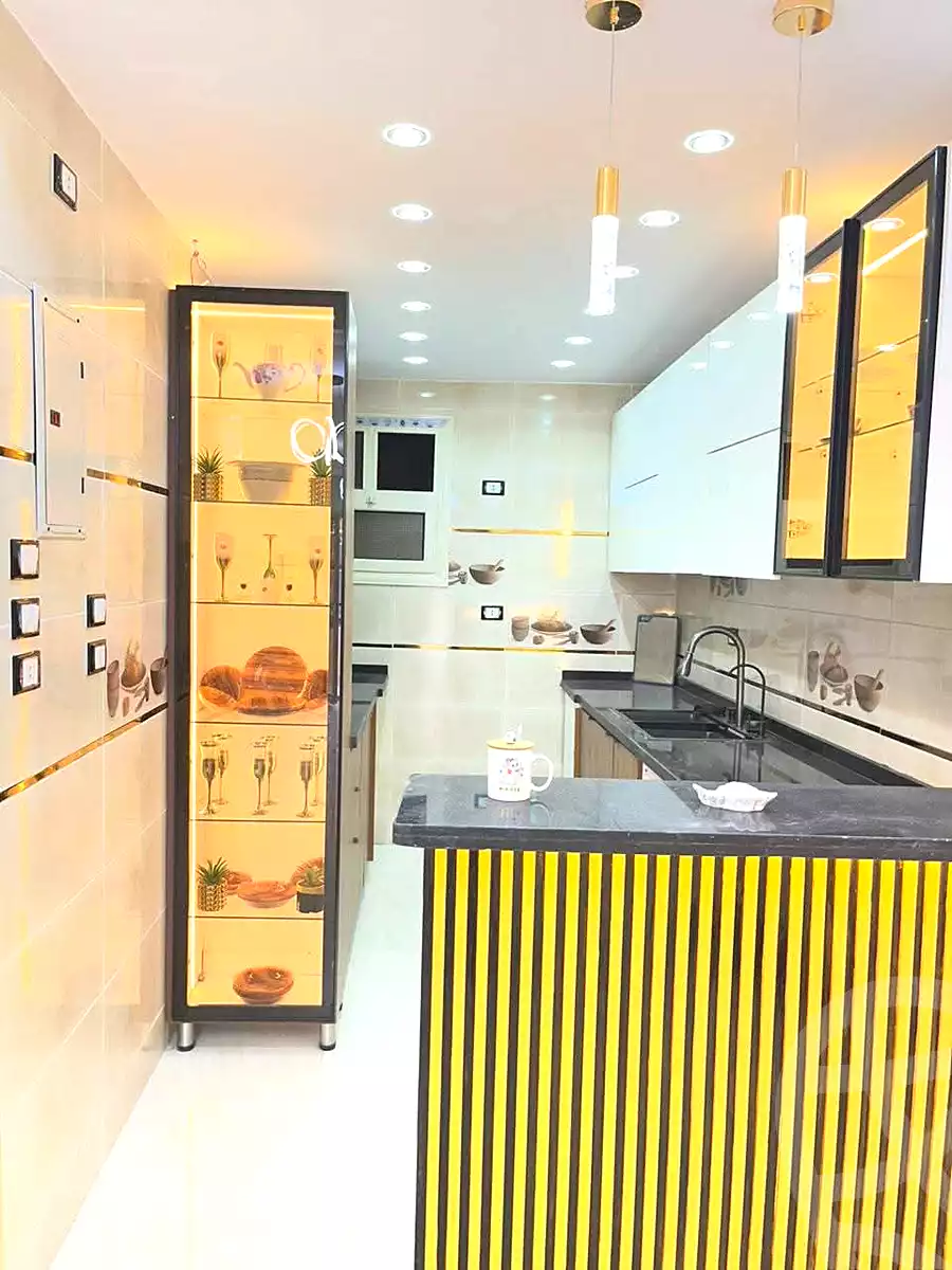 https://aqarmap.com.eg/ar/listing/7330653-for-sale-cairo-ain-shams-ahmed-esmat-st