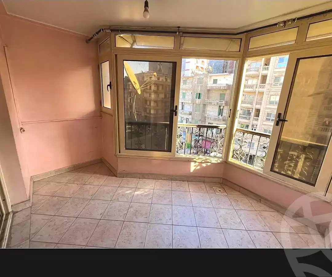 https://aqarmap.com.eg/en/listing/7330926-for-sale-alexandria-moharram-bey-el-rasafa-st