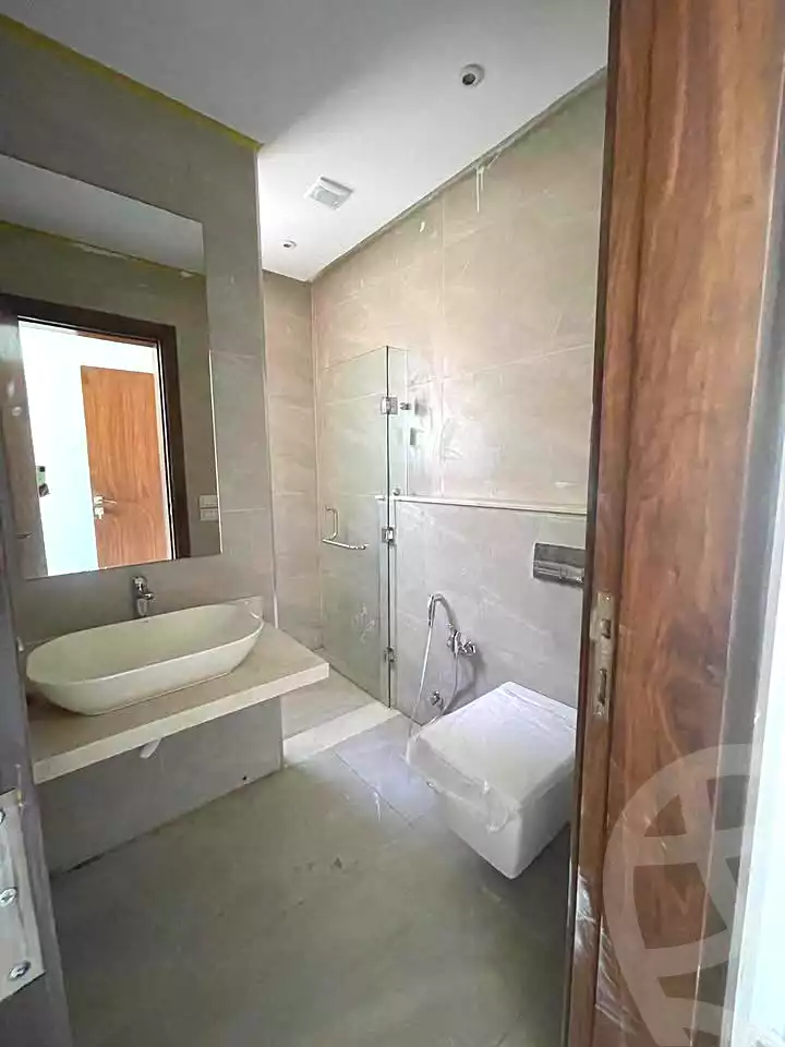 https://aqarmap.com.eg/en/listing/7333278-for-sale-cairo-new-administrative-capital-r4-la-vista-city