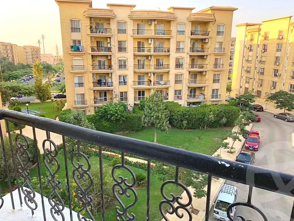 https://aqarmap.com.eg/ar/listing/7333317-for-sale-cairo-new-cairo-lrhb-city-mtdd-lrhb-phase-9
