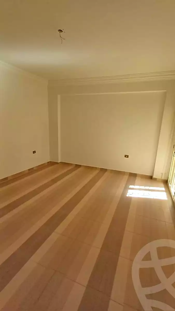 https://aqarmap.com.eg/ar/listing/7333551-for-rent-cairo-new-cairo-south-investors-al-gezira-st