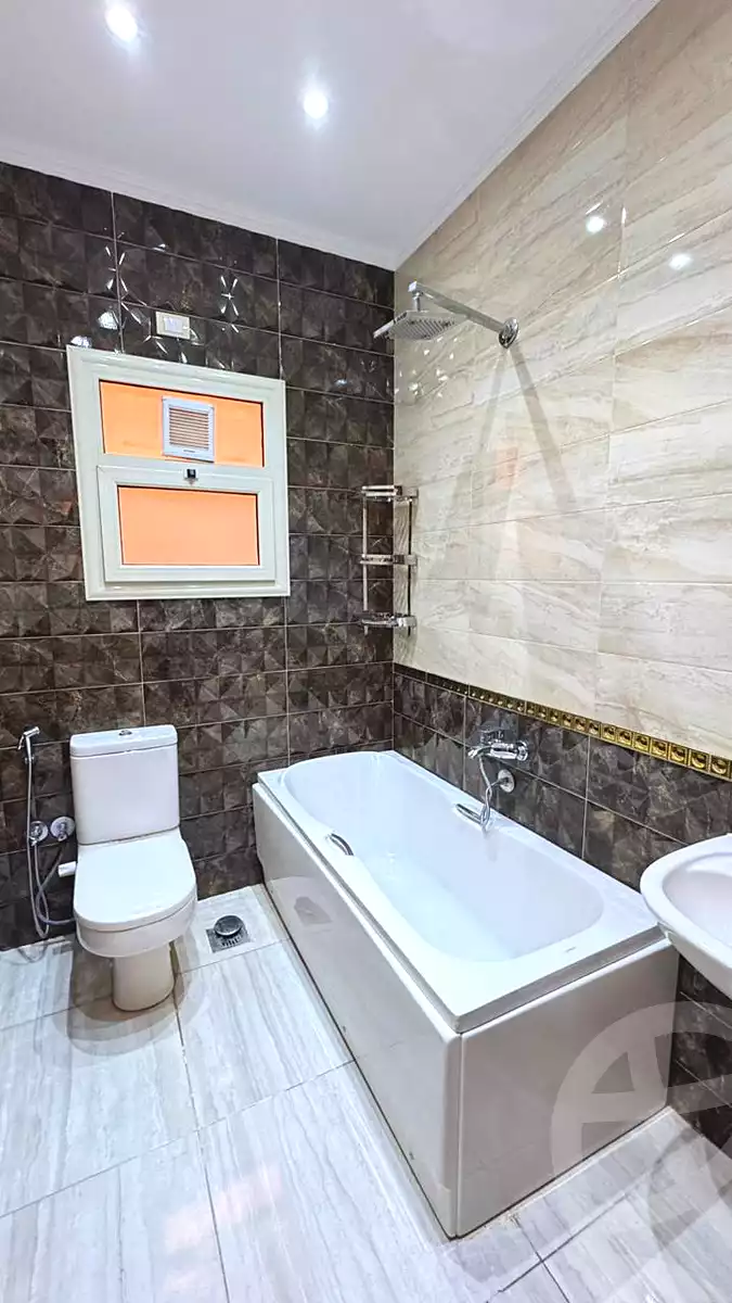 https://aqarmap.com.eg/ar/listing/7333708-for-rent-cairo-new-cairo-el-lotus-lotus-south