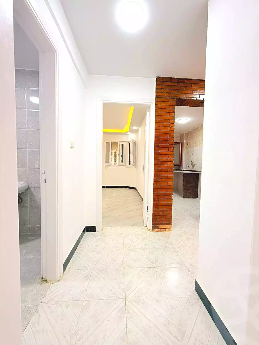 https://aqarmap.com.eg/ar/listing/7334191-for-sale-alexandria-al-agamy-shataa-el-nakheel