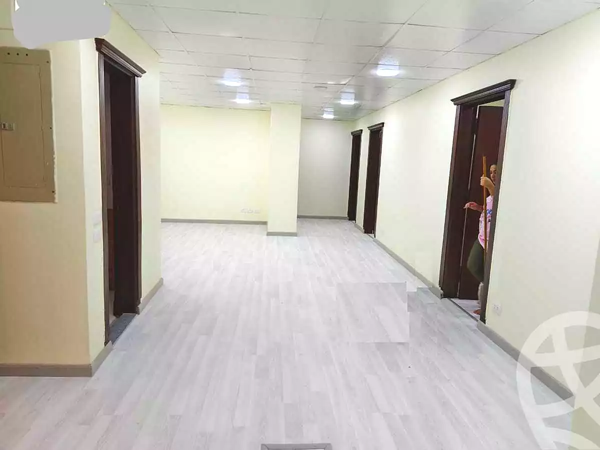 https://aqarmap.com.eg/ar/listing/7334337-for-rent-cairo-el-maadi-sarayat-el-maadi-street-20