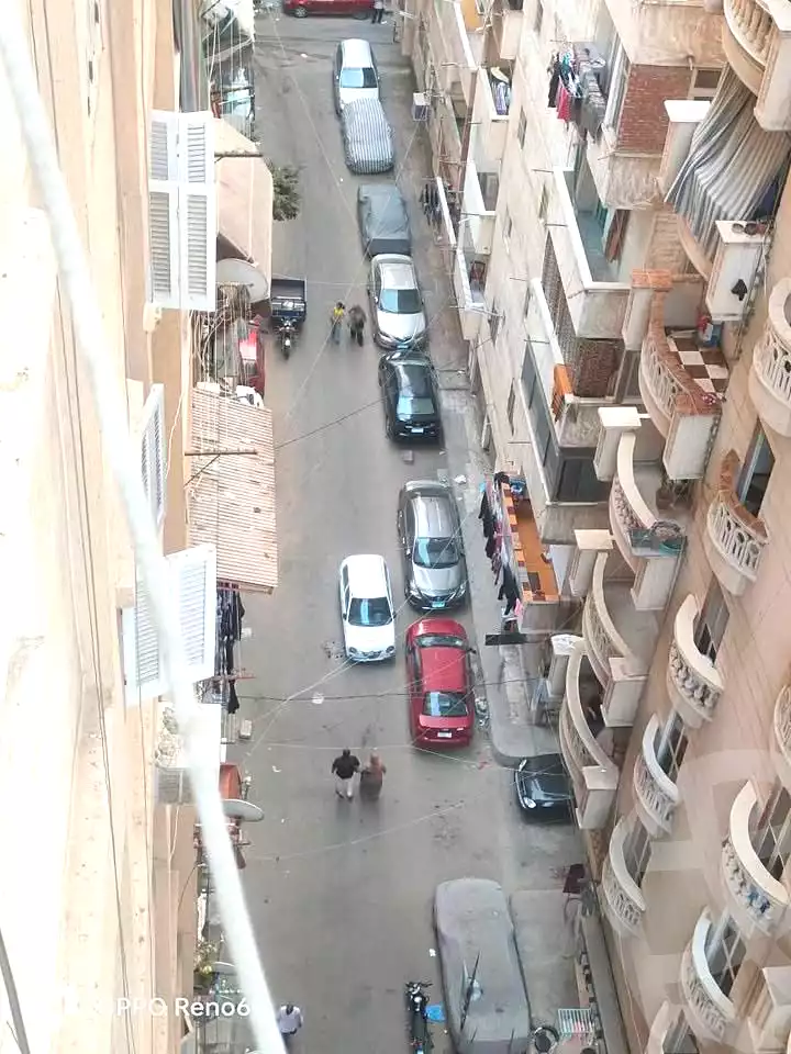 https://aqarmap.com.eg/en/listing/7334483-for-sale-alexandria-el-mandara-moritania-st
