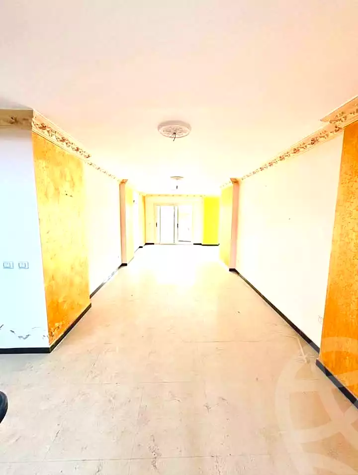 https://aqarmap.com.eg/en/listing/7334485-for-sale-alexandria-camp-cesar-port-said-street