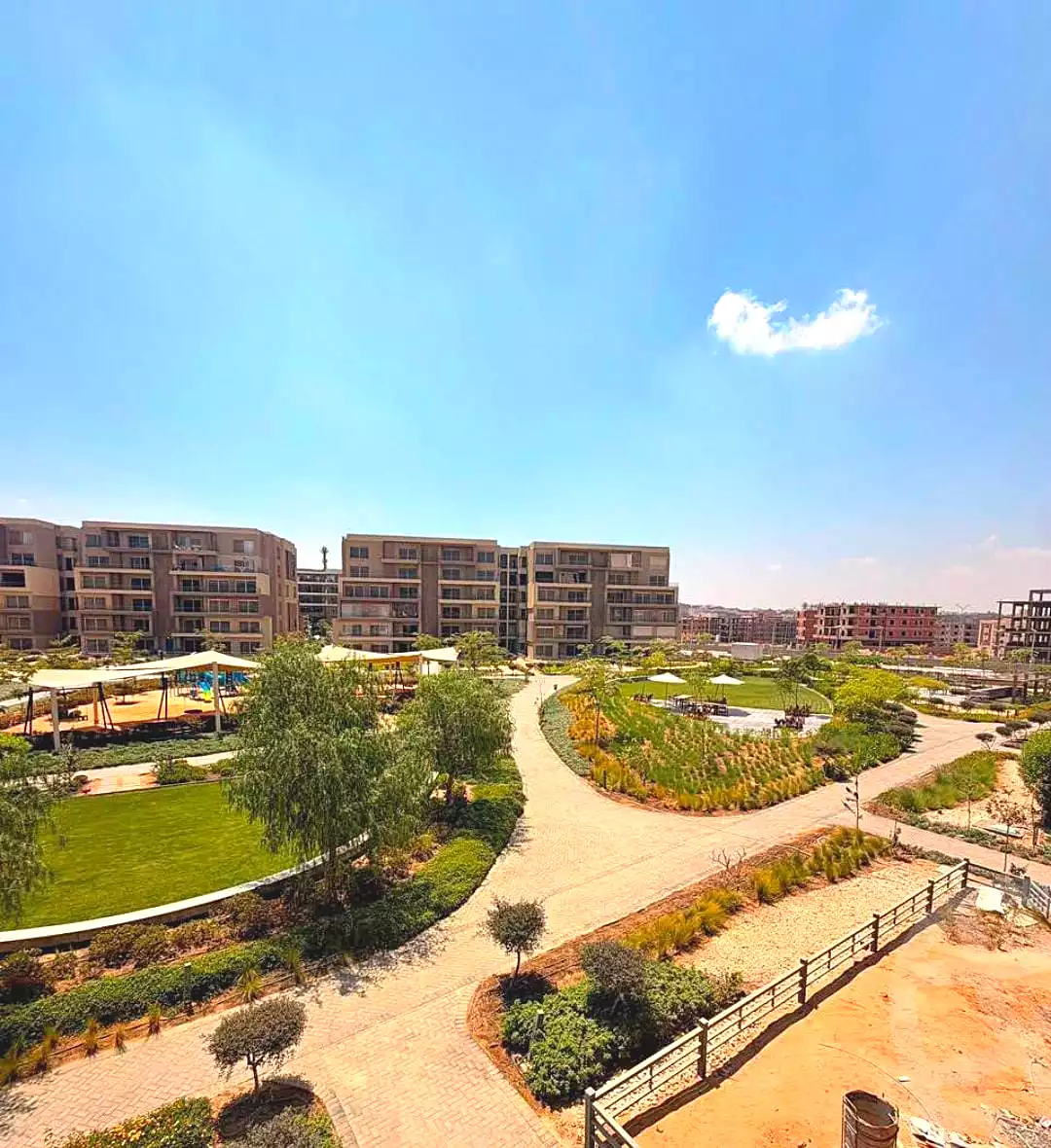 https://aqarmap.com.eg/ar/listing/7334607-for-sale-cairo-new-cairo-compounds-blm-hylz-nyw-kyrw