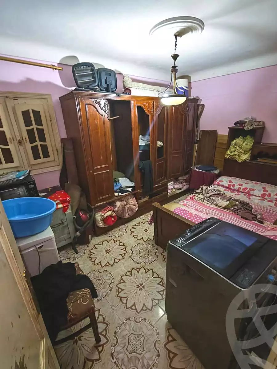 https://aqarmap.com.eg/en/listing/7334605-for-sale-alexandria-al-agamy-el-hanouvel-radwan-st