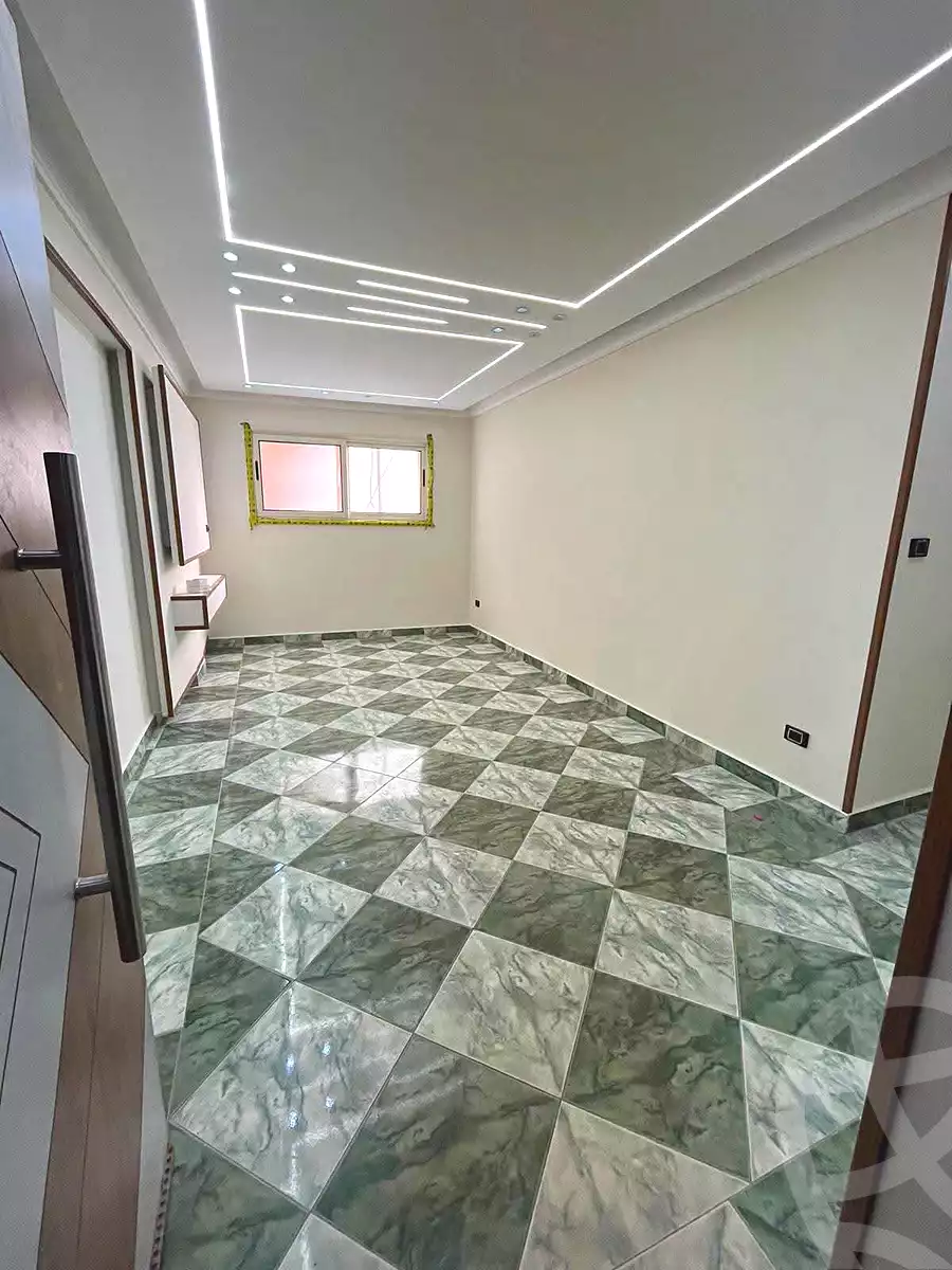 https://aqarmap.com.eg/ar/listing/7334647-for-sale-alexandria-lsywf-el-falki