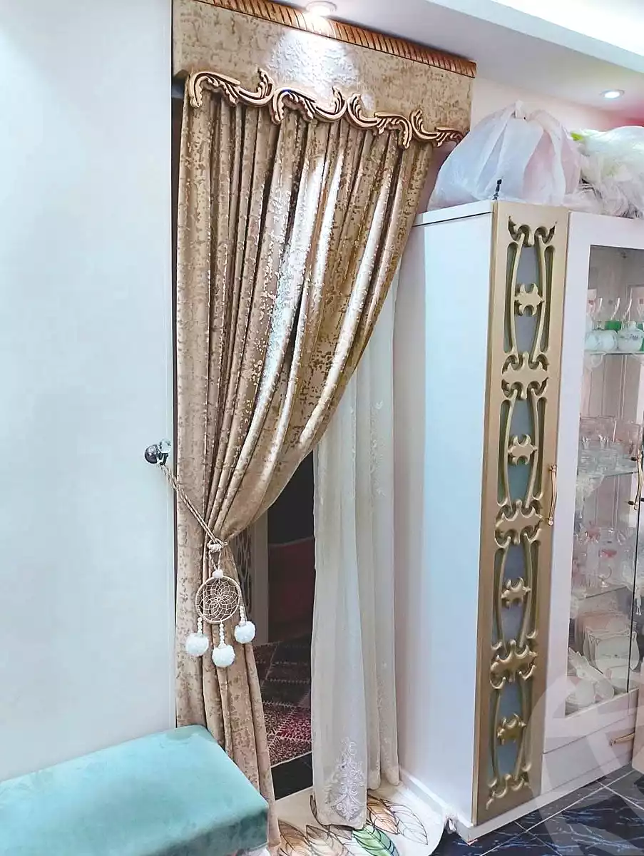 https://aqarmap.com.eg/ar/listing/7334815-for-sale-alexandria-sydy-bshr-sydy-bshr-bhry-gamal-abd-el-nasir-st