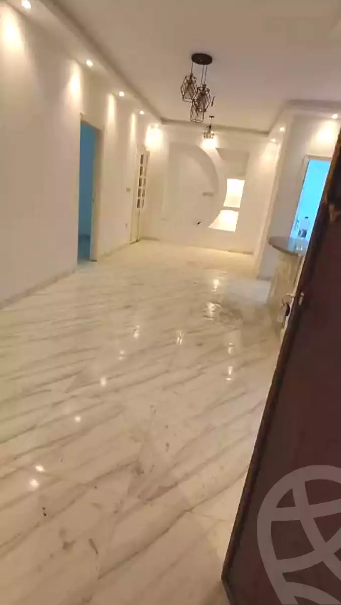 https://aqarmap.com.eg/ar/listing/7335260-for-sale-alexandria-al-agamy-el-hanouvel