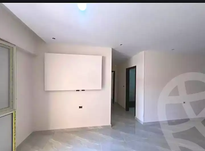 https://aqarmap.com.eg/en/listing/7335306-for-rent-alexandria-al-agamy-lbytsh-bianchiii-street-1