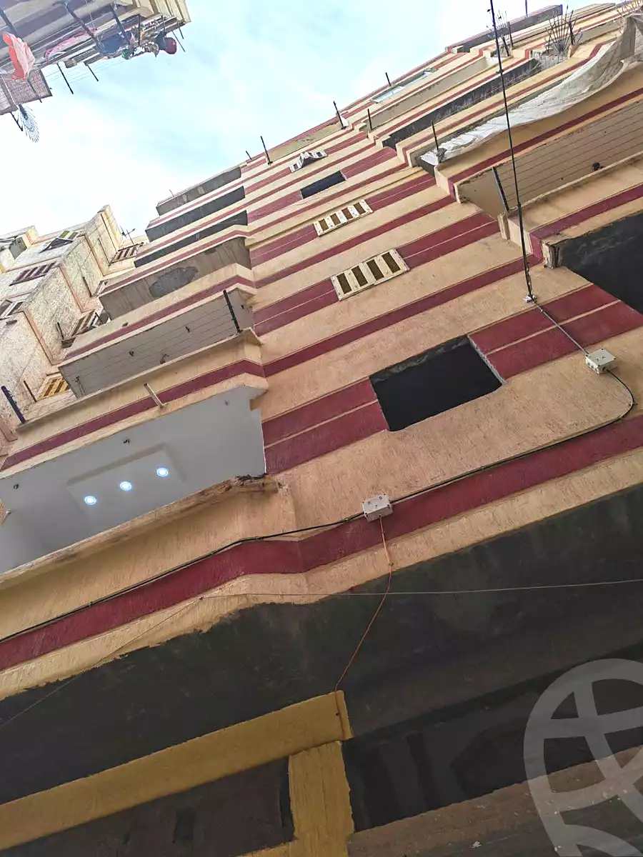 https://aqarmap.com.eg/ar/listing/7335374-for-sale-alexandria-al-agamy-el-hanouvel-radwan-st