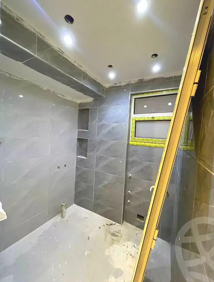 https://aqarmap.com.eg/ar/listing/7335428-for-sale-alexandria-al-agamy-lbytsh-bianchiii-el-bashwat-st