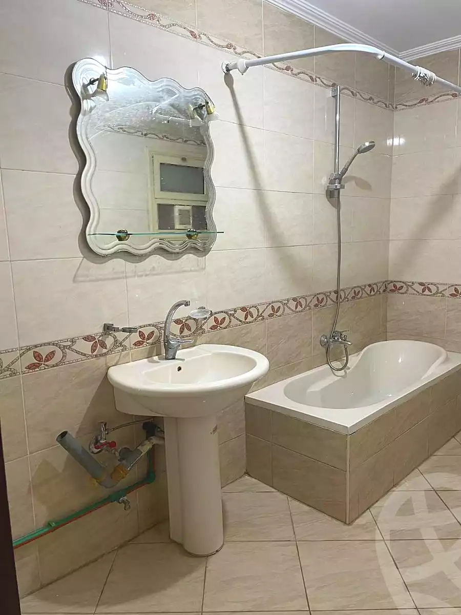 https://aqarmap.com.eg/en/listing/7335602-for-sale-cairo-hadayek-el-ahram-khufu-gate
