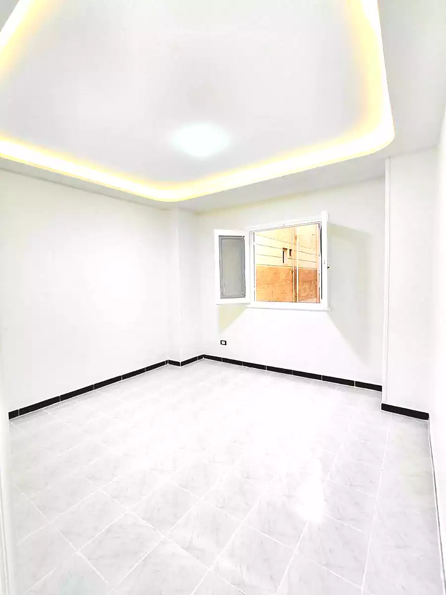 https://aqarmap.com.eg/en/listing/7335941-for-sale-alexandria-al-agamy-shataa-el-nakheel