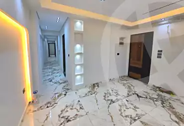 https://aqarmap.com.eg/ar/listing/7336744-for-sale-alexandria-camp-cesar-el-gaish-rd
