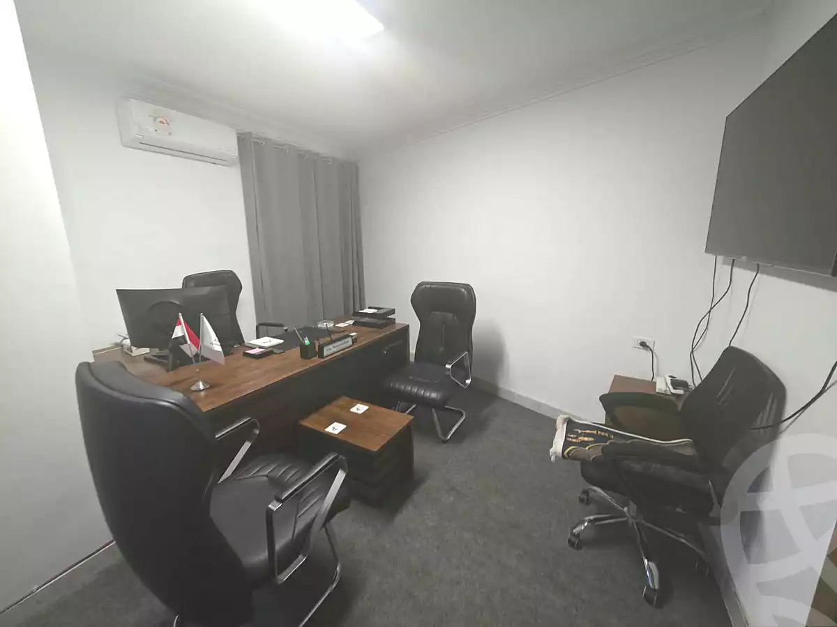 https://aqarmap.com.eg/ar/listing/7336805-for-rent-cairo-el-maadi-compounds-kmbwnd-wn-qtmyh-m-mr-lmrshdy