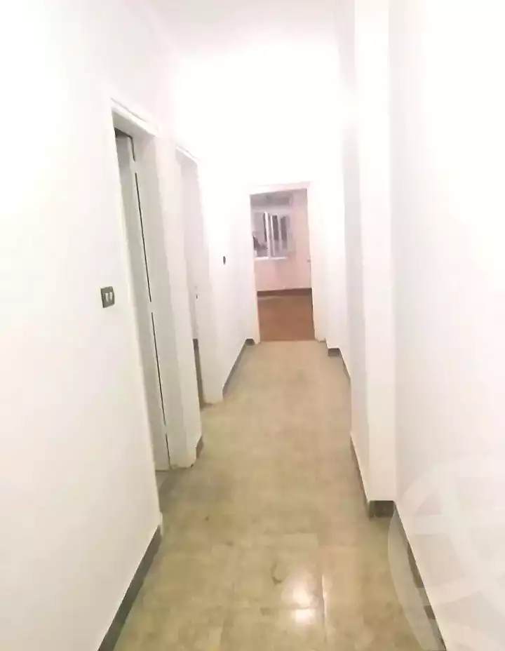 https://aqarmap.com.eg/ar/listing/7336897-for-rent-alexandria-miami-shr-jml-bd-lnsr