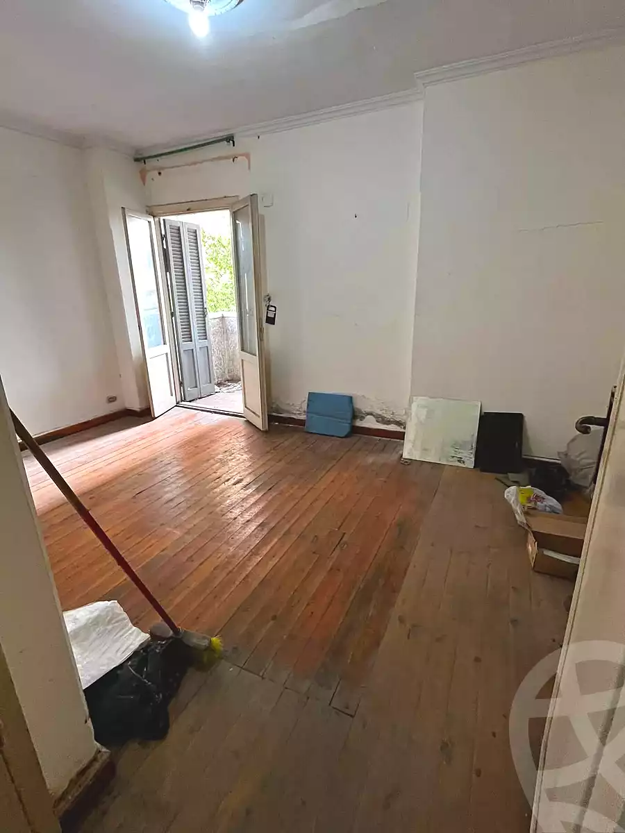 https://aqarmap.com.eg/ar/listing/7336996-for-sale-alexandria-moharram-bey-tryq-qn-lswys