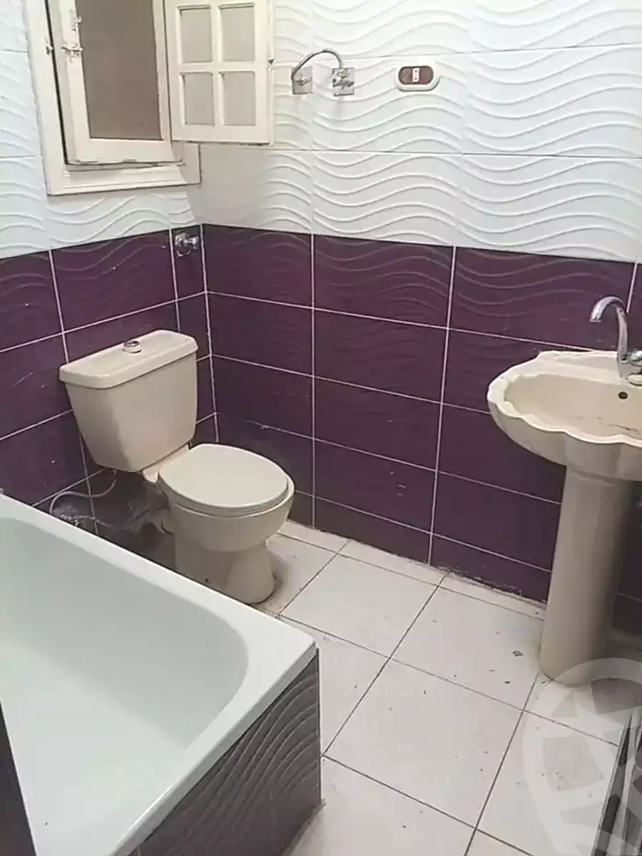 https://aqarmap.com.eg/en/listing/7337174-for-sale-alexandria-el-mandara-al-mahdaoi-st