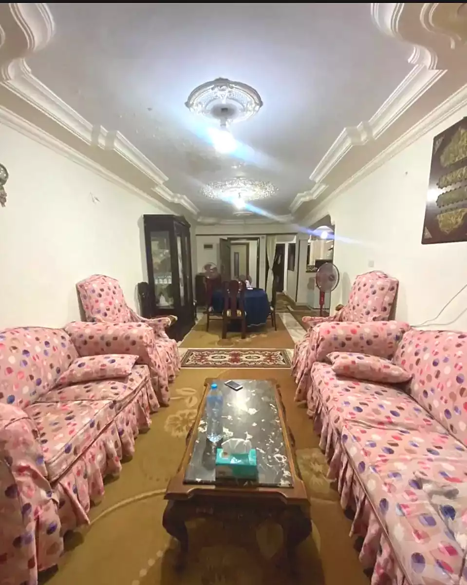 https://aqarmap.com.eg/ar/listing/7337201-for-sale-alexandria-al-agamy-lbytsh-el-saleheen-mosque-st