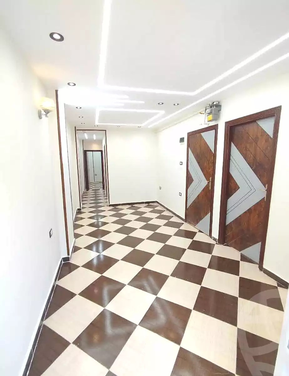 https://aqarmap.com.eg/ar/listing/7337255-for-sale-alexandria-lsywf-el-falki