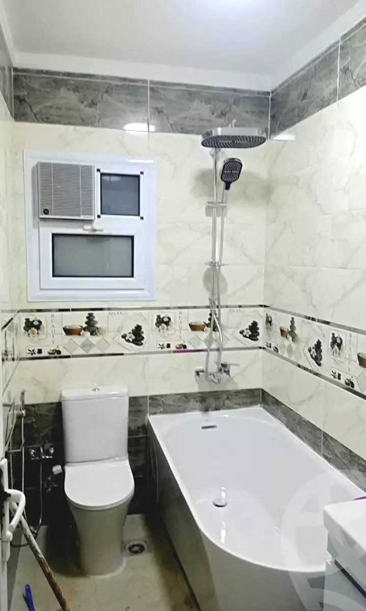 https://aqarmap.com.eg/ar/listing/7337402-for-rent-alexandria-lsywf-gamila-city-compound