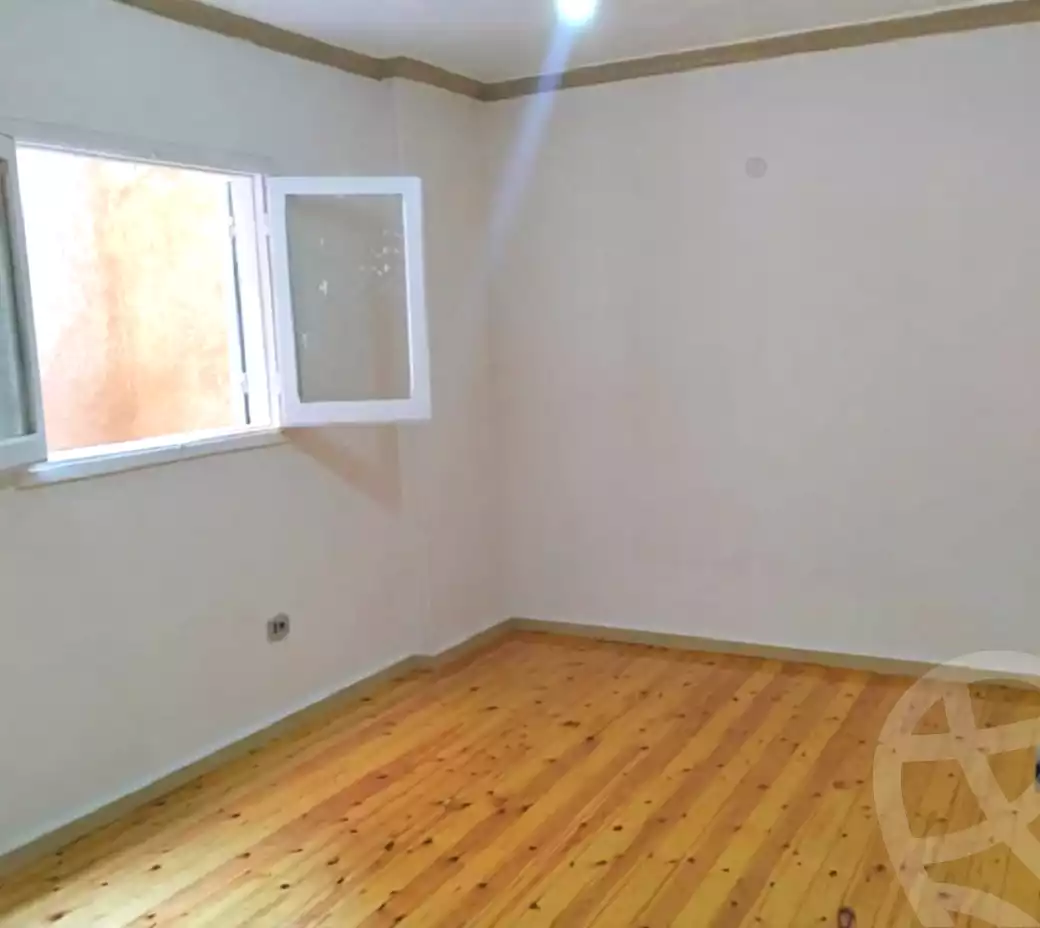 https://aqarmap.com.eg/ar/listing/7337404-for-rent-alexandria-ganaklis