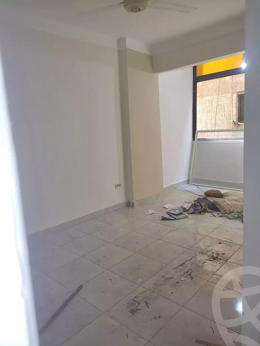https://aqarmap.com.eg/ar/listing/7337417-for-rent-alexandria-sydy-bshr-sydy-bshr-bhry-shr-mhmwd-l-yswy