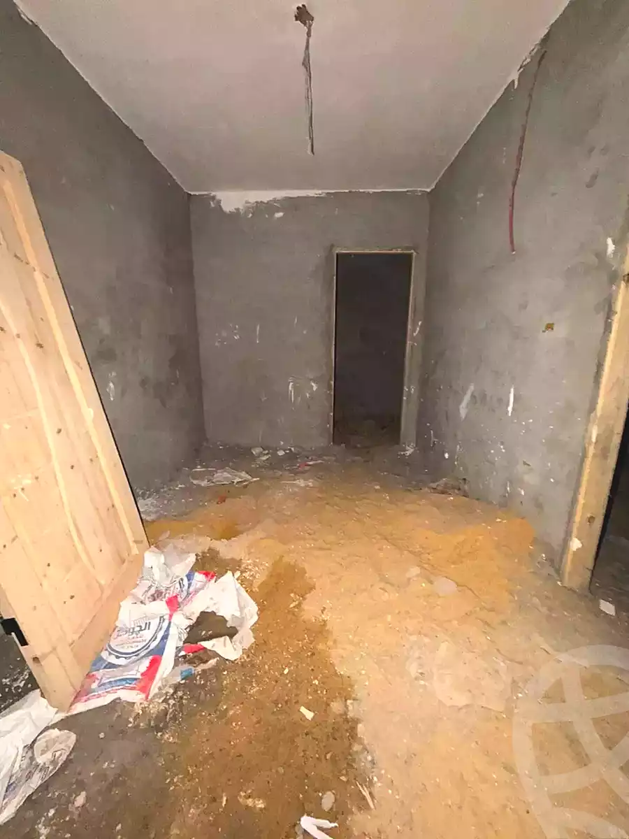 https://aqarmap.com.eg/ar/listing/7337561-for-sale-alexandria-al-agamy-lbytsh-ibrahim-othman-st